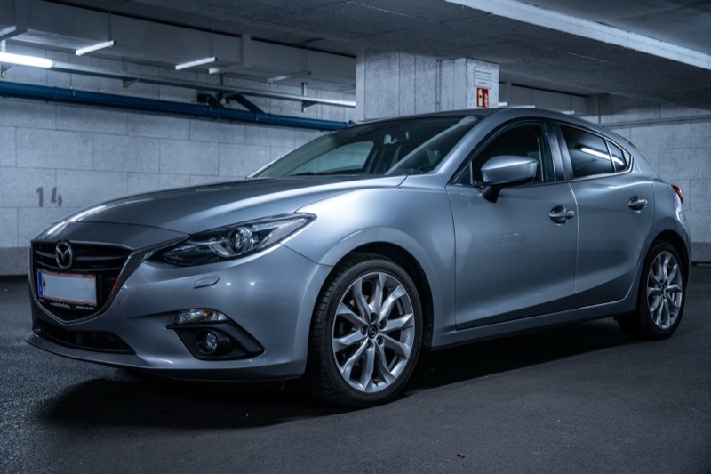 Mazda 3 — Fahrzeugfotografie