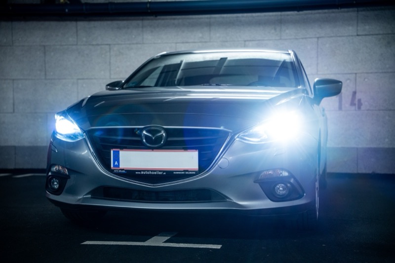 Mazda 3 — Fahrzeugfotografie